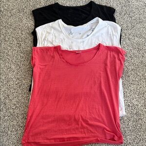 3 pack Women's Scoop Neck Tees Coral, Black, White - Lascana size 12/14